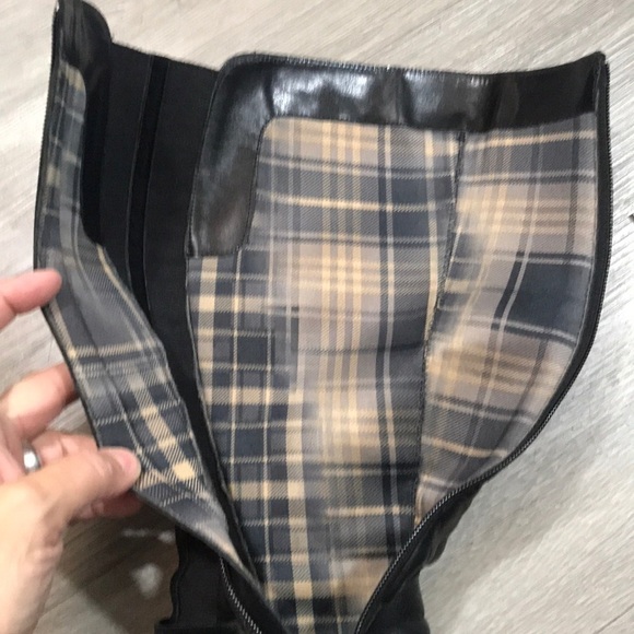 Aquatalia Black Leathwr “Orso” Tall Round Toe Riding Boot size 6.5 - Picture 2 of 12